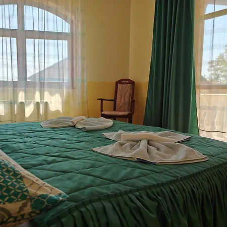 Lira Apartman